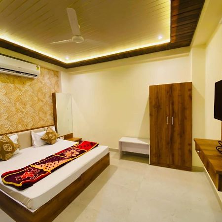 Hotel Mangal Bhog Натхдвара Экстерьер фото