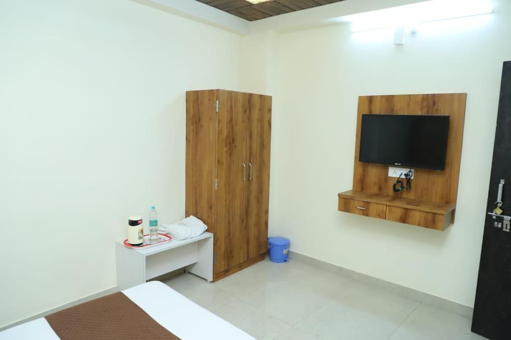 Hotel Mangal Bhog Натхдвара Экстерьер фото