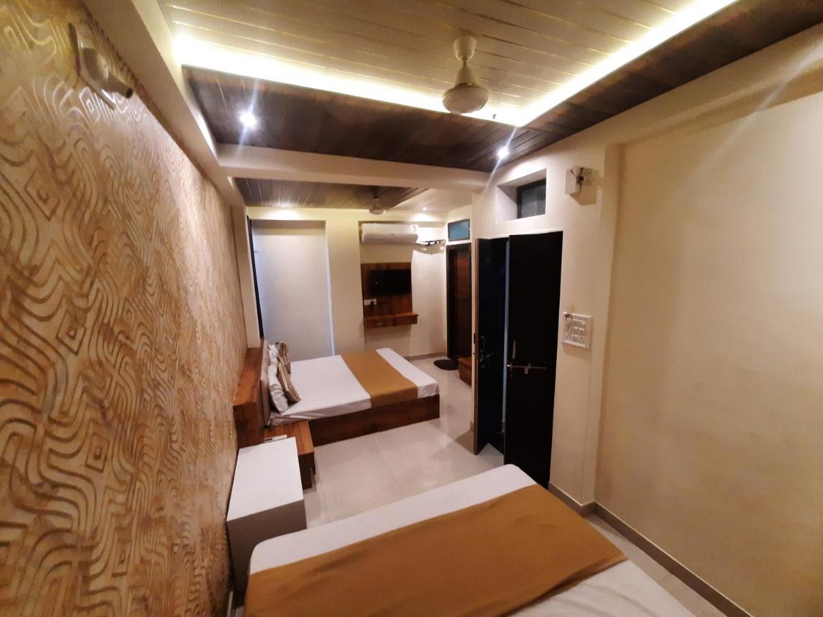 Hotel Mangal Bhog Натхдвара Экстерьер фото